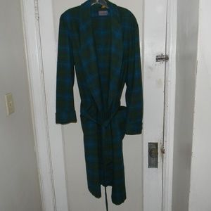 Pendleton lounge robe size L